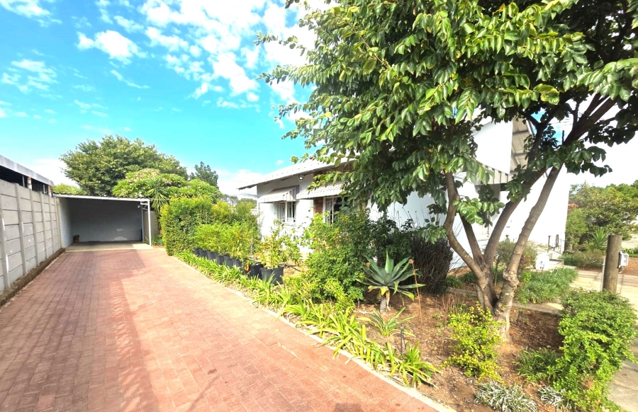 2 Bedroom Property for Sale in Paarl North Western Cape